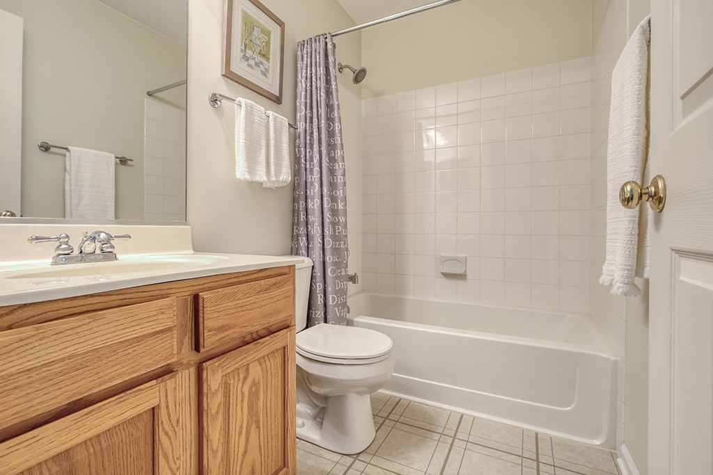 8156 Ripple Ridge Drive, Darien, IL 60561