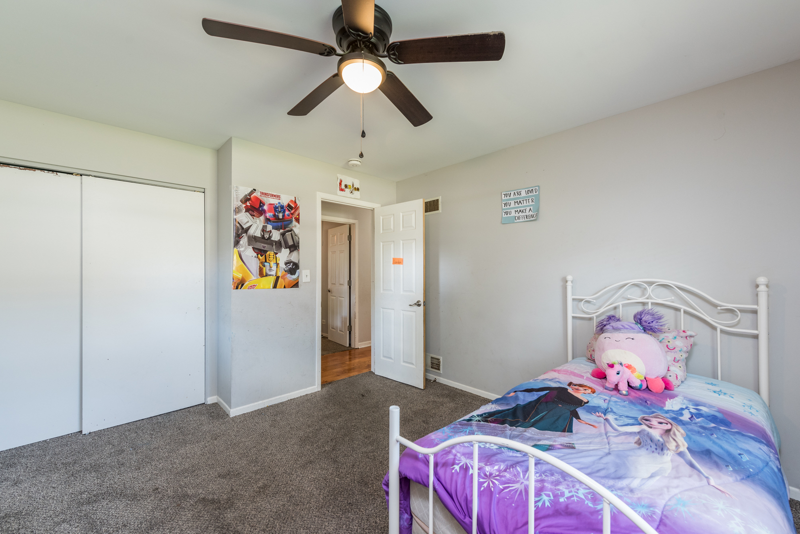 1810 THOMPSON Avenue, Zion, IL 60099