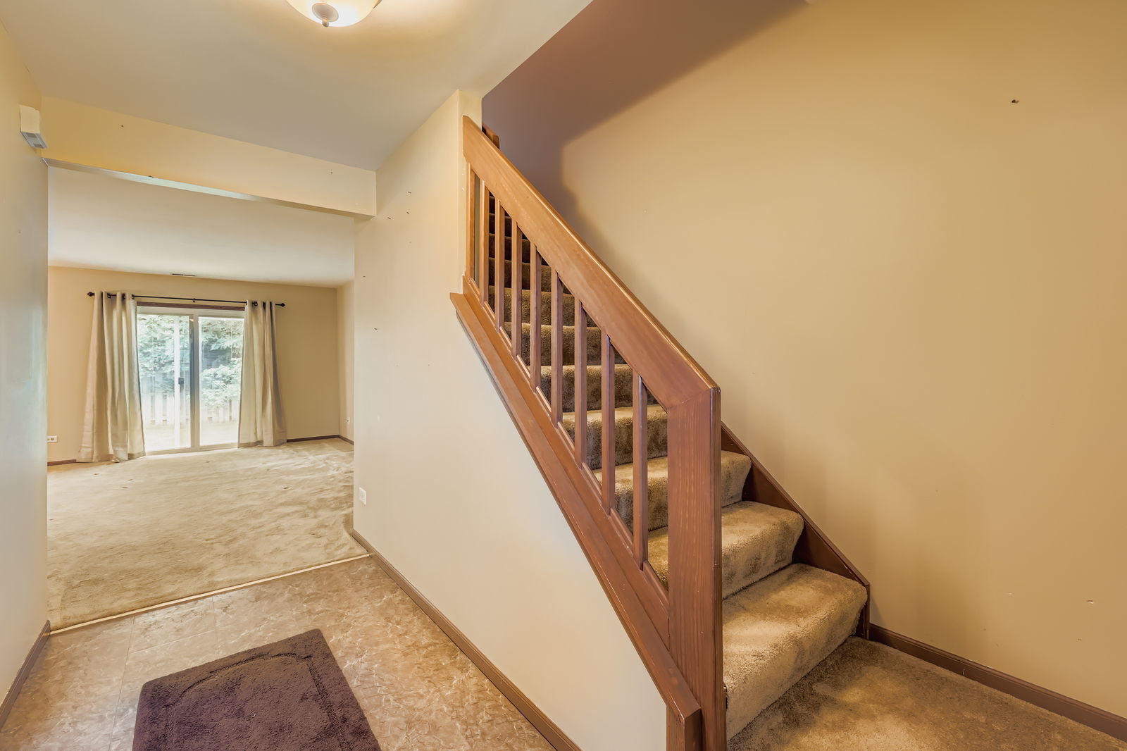 505 Newbury Drive, Island Lake, IL 60042