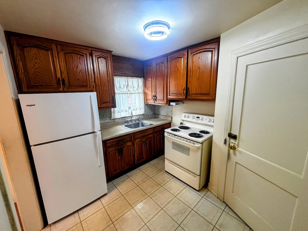 16319 Emerald Avenue, Harvey, IL 60426