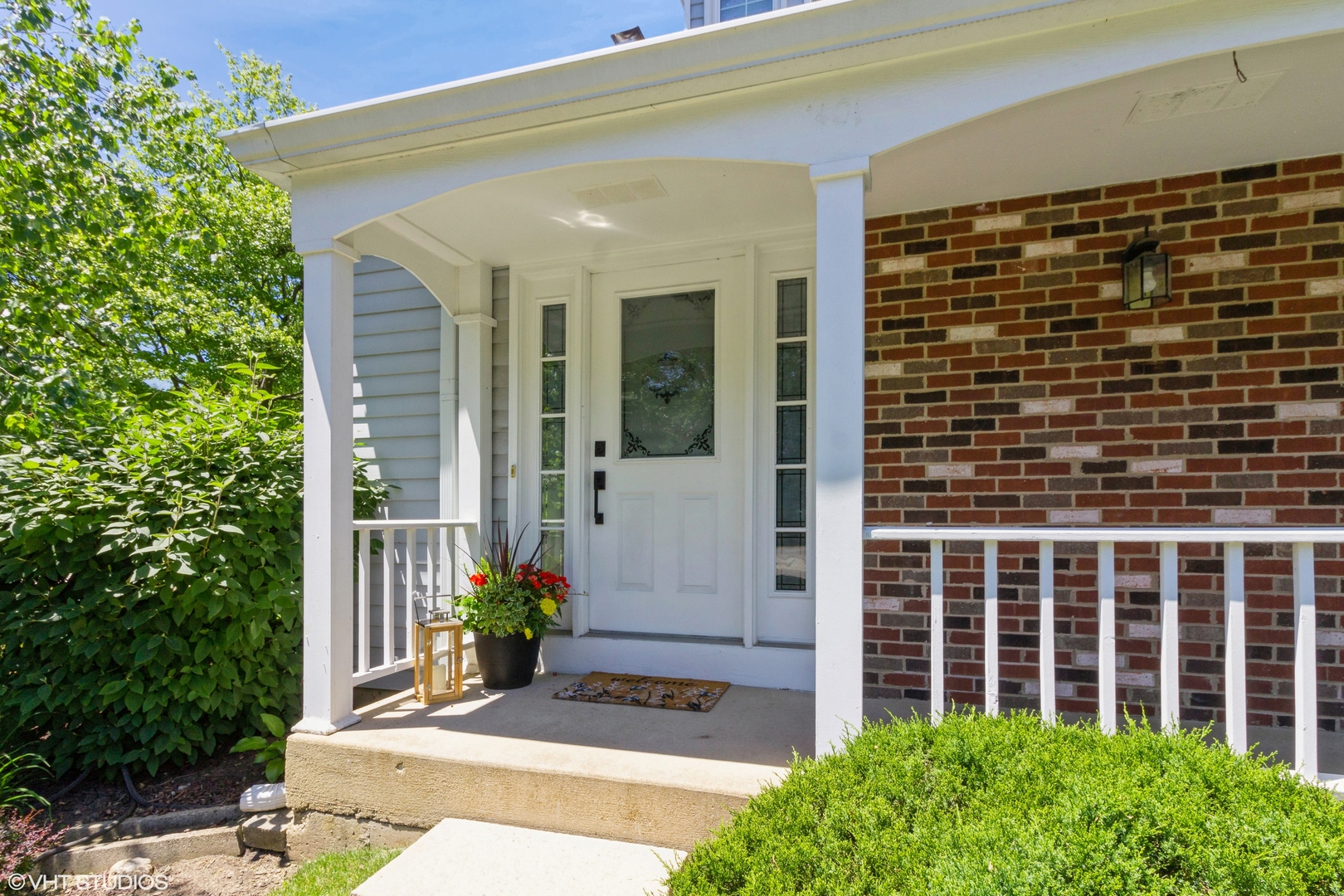 1401 Queensgreen Circle, Naperville, IL 60563