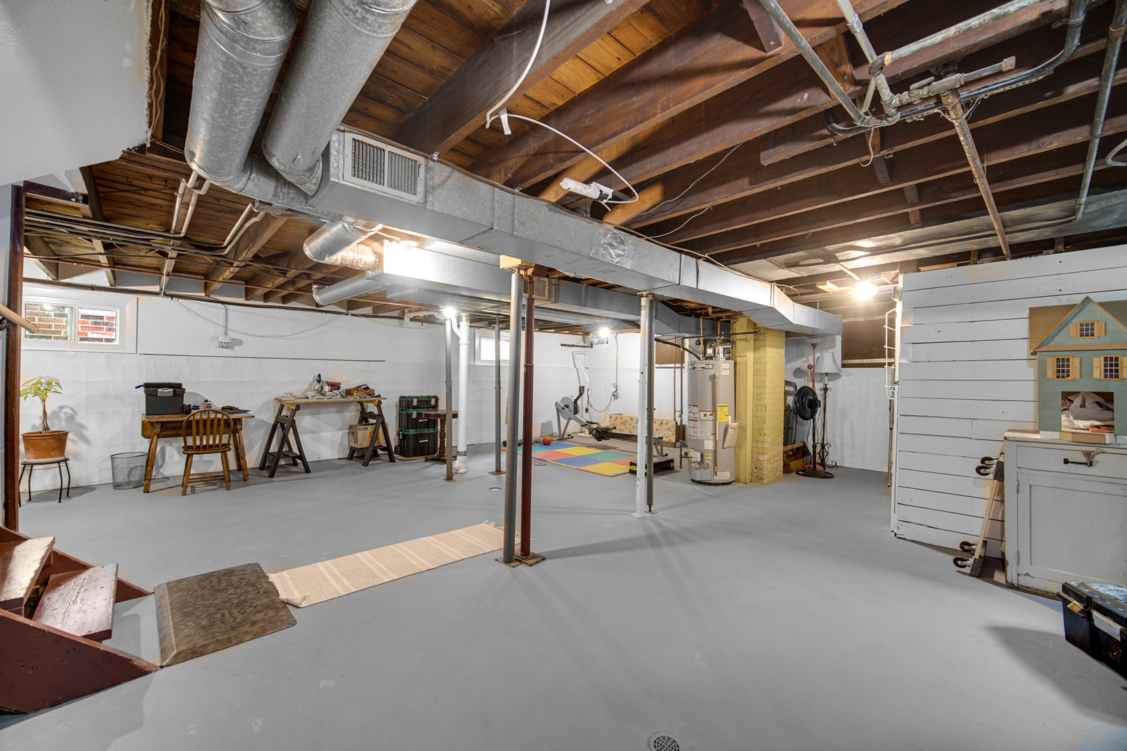 856 Margret Street, Des Plaines, IL 60016
