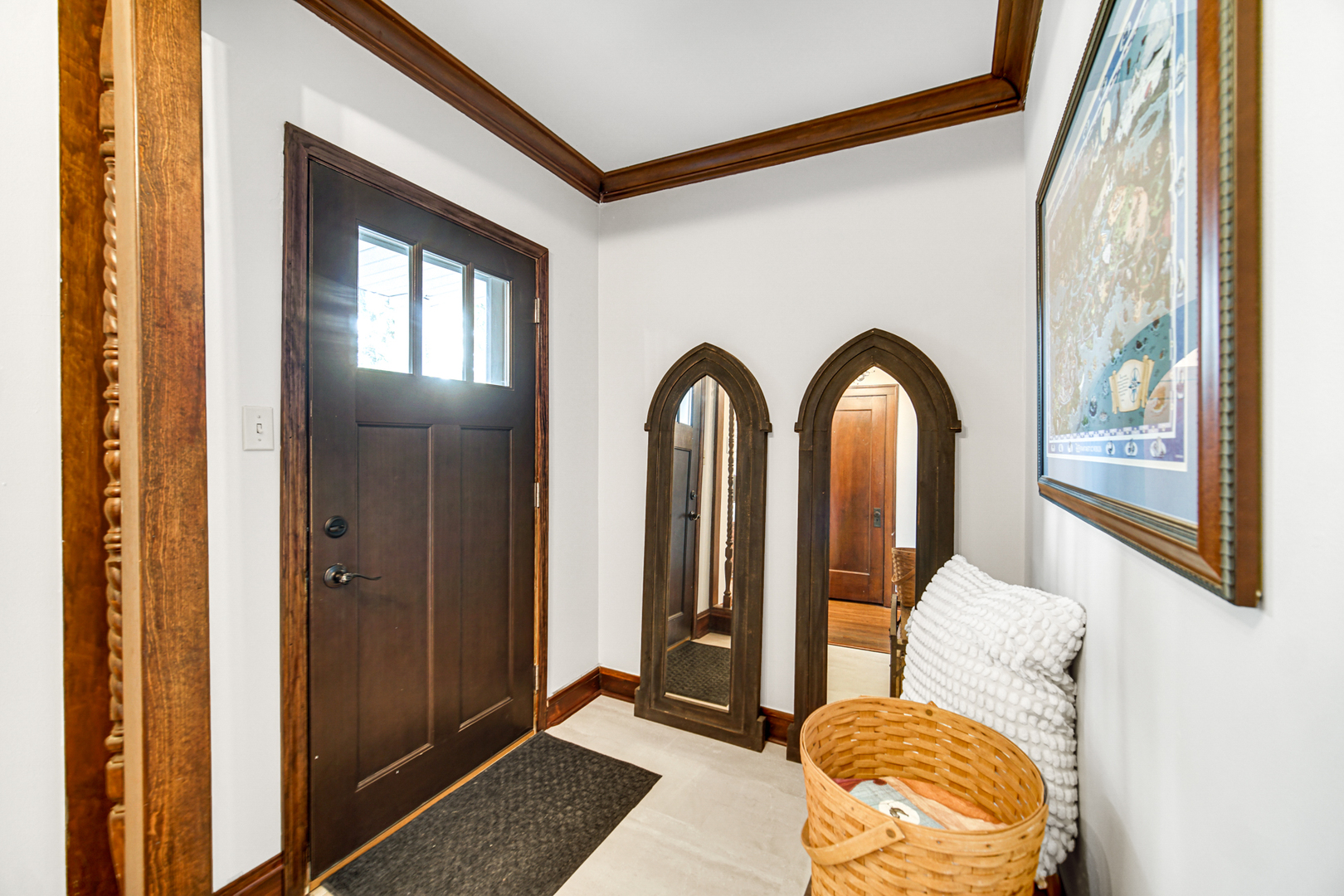 856 Margret Street, Des Plaines, IL 60016