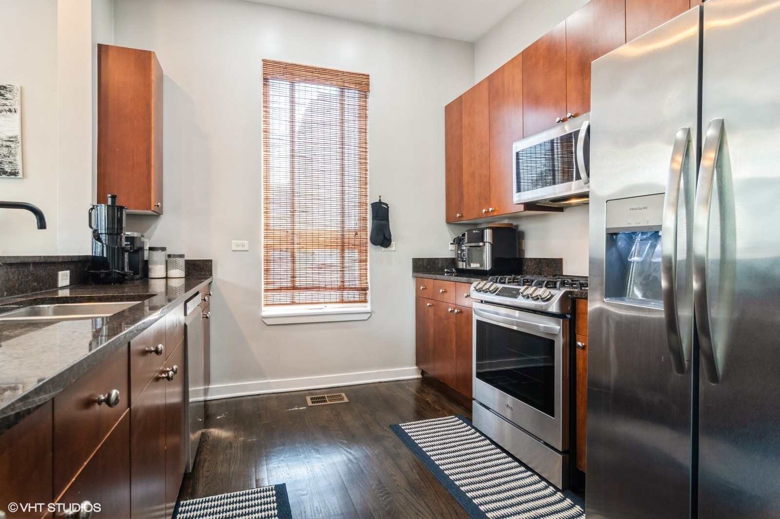 6201 S Drexel Avenue, Chicago, IL 60637