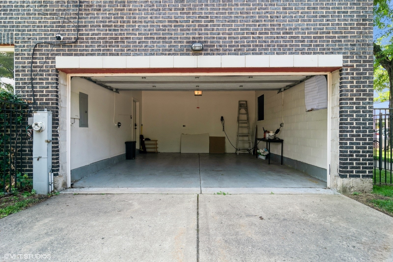 6201 S Drexel Avenue, Chicago, IL 60637