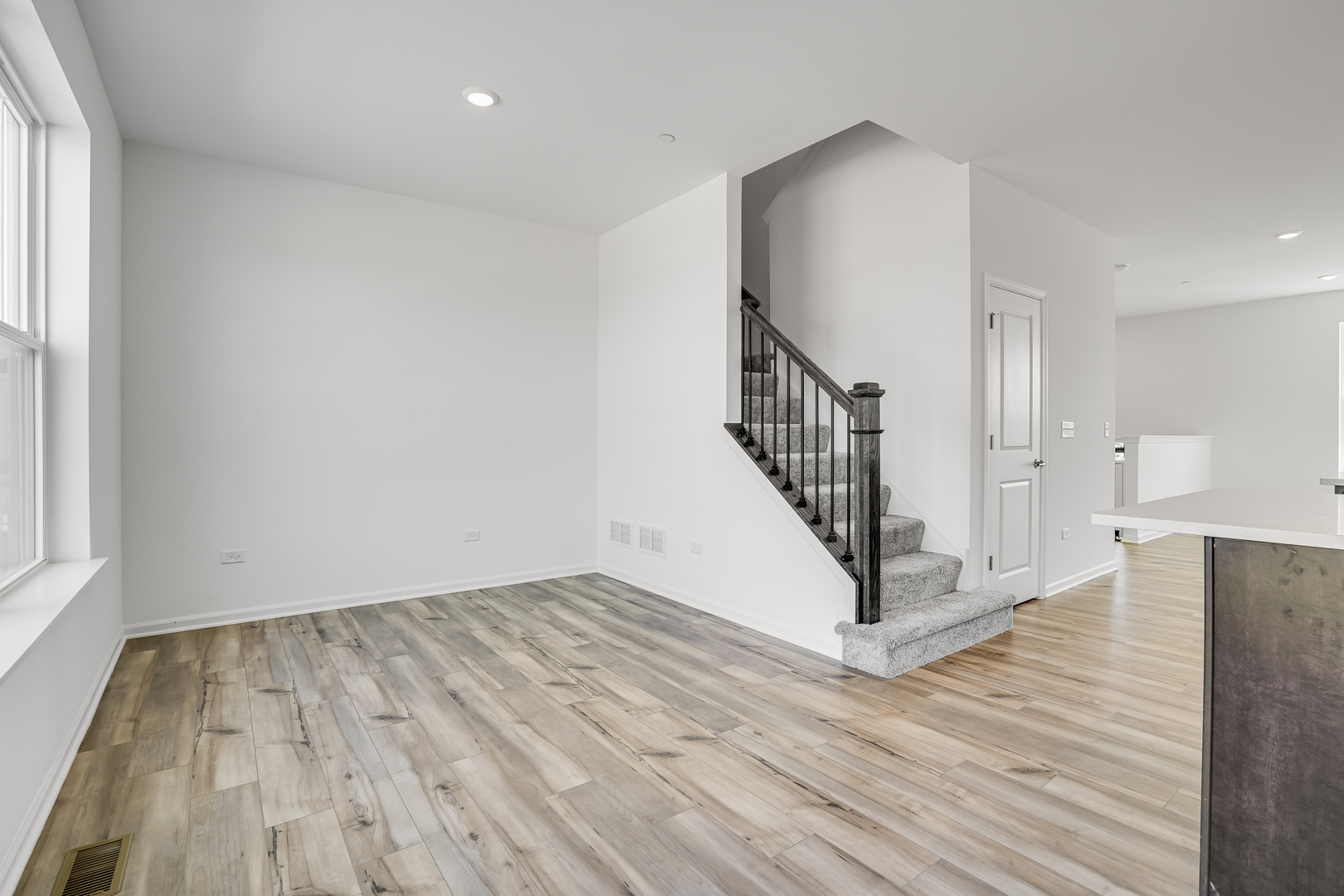 103 Harvest Lane, West Dundee, IL 60118