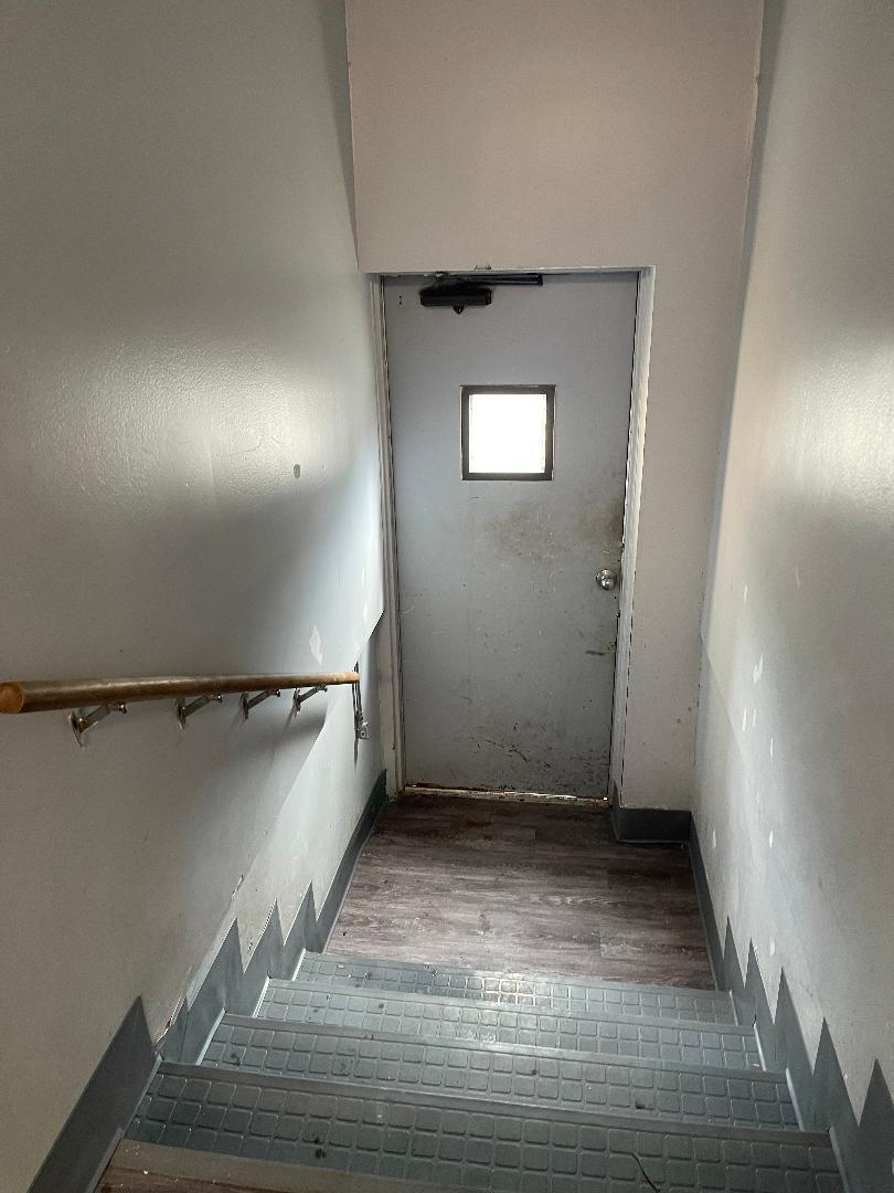 2501 W Touhy Avenue #102, Chicago, IL 60645