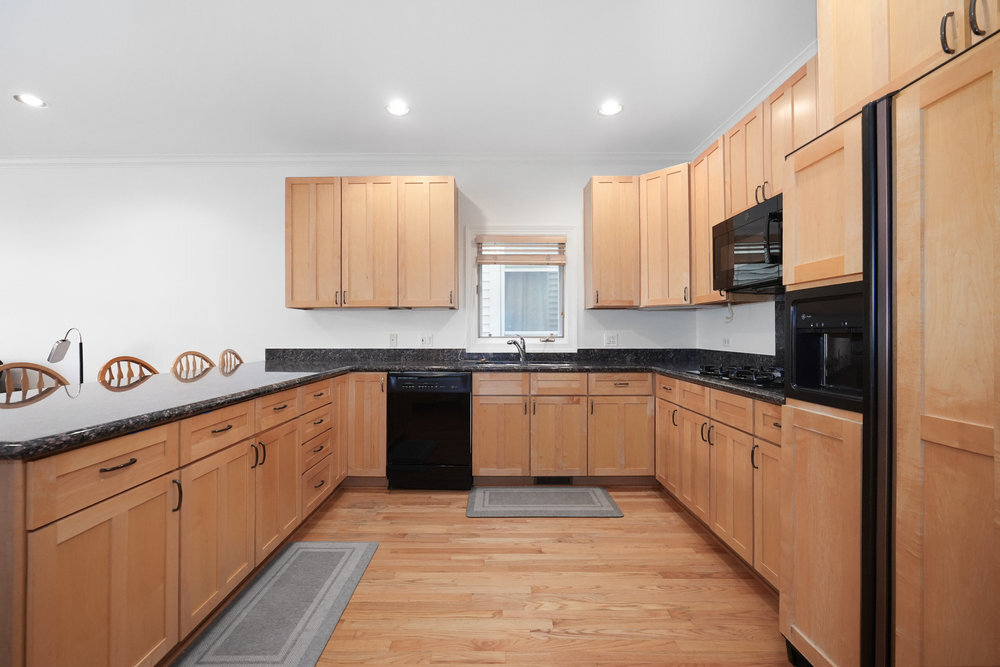 1746 W Byron Street, Chicago, IL 60613
