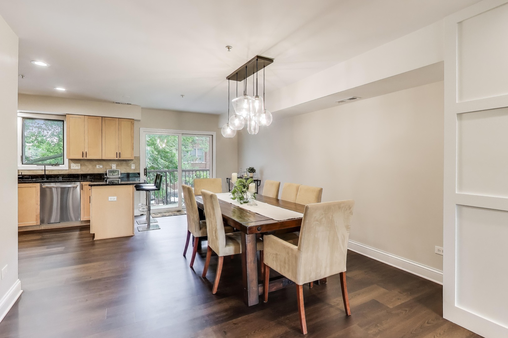 5148 Cleveland Street, Skokie, IL 60077