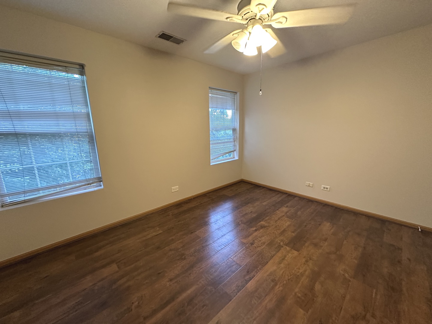 2341 Stoughton Circle #2341, Aurora, IL 60502