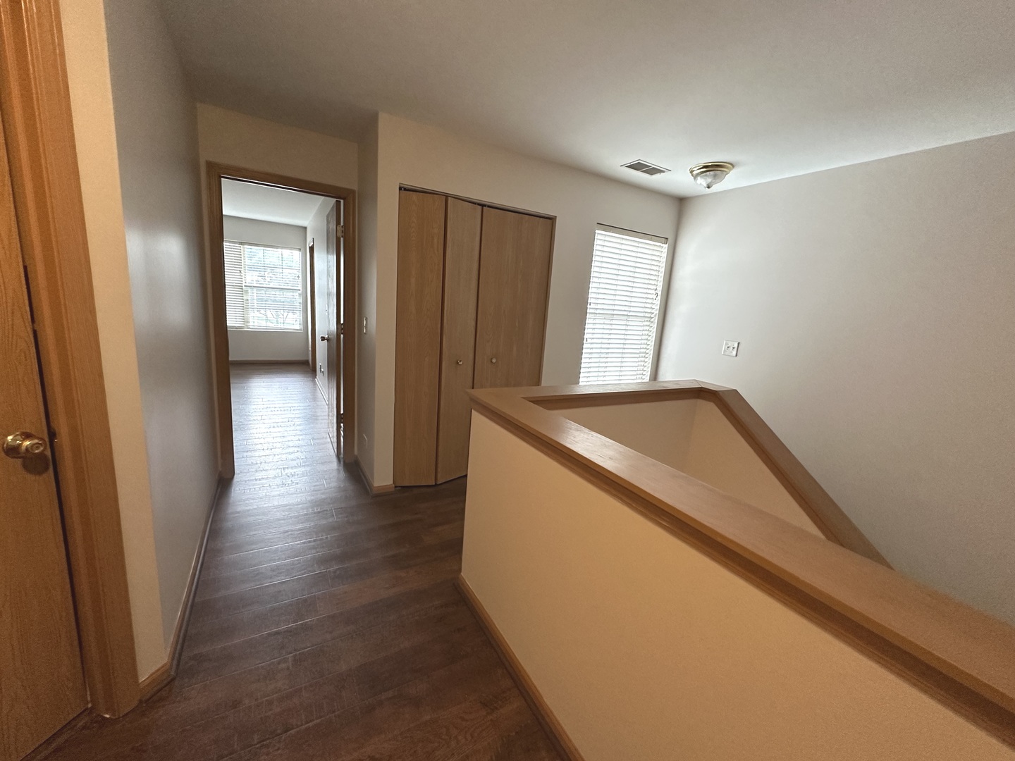 2341 Stoughton Circle #2341, Aurora, IL 60502