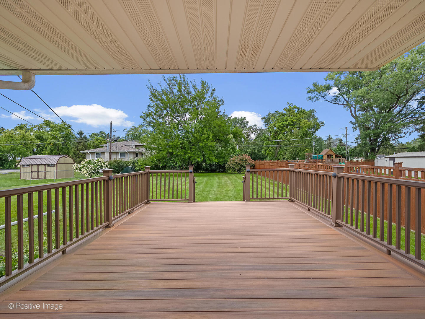 110 Holly Avenue, Darien, IL 60561