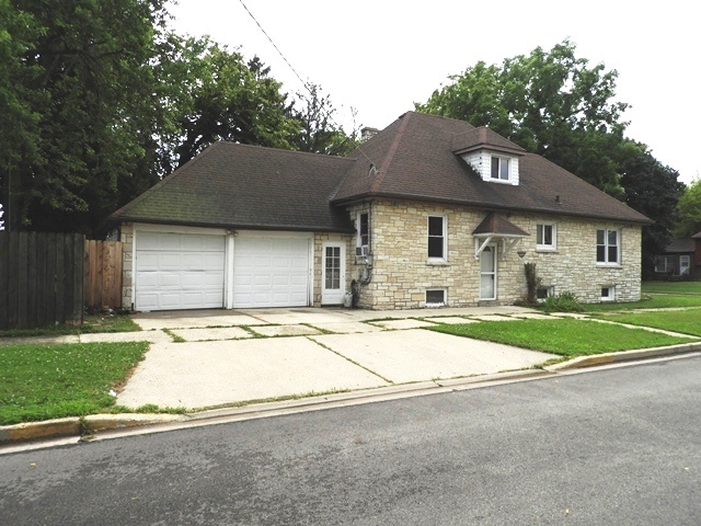 1301 Park Avenue, North Chicago, IL 60064