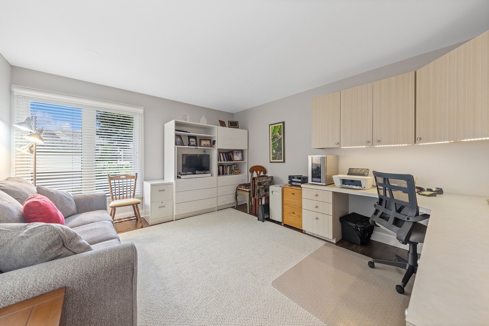 100 Briarwood Circle, Oak Brook, IL 60523