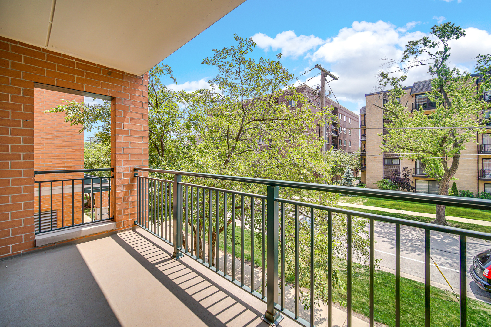 1636 Ashland Avenue #209, Des Plaines, IL 60016