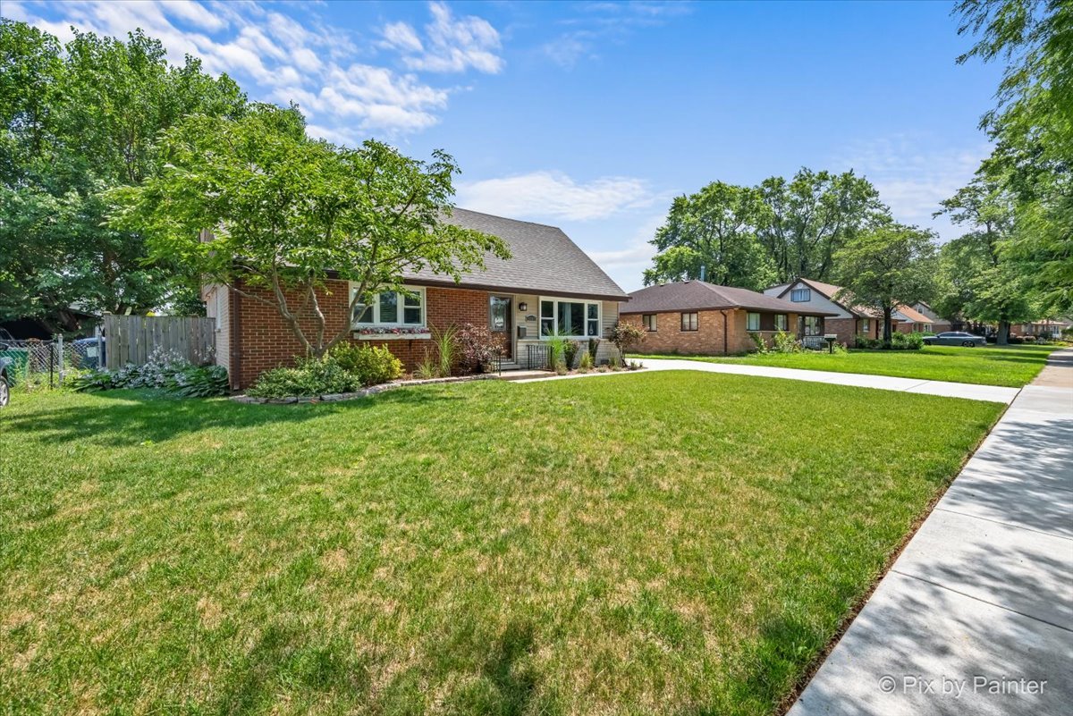 8907 FAIRLANE Drive, Bridgeview, IL 60455