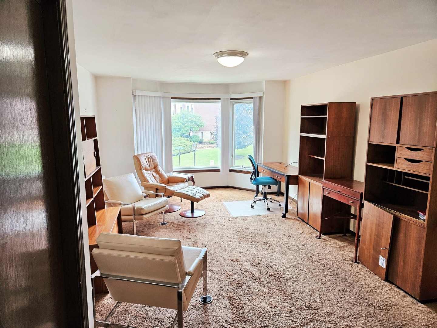 2400 Windsor Mall #1E, Park Ridge, IL 60068