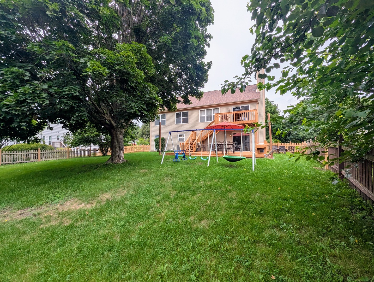 1230 Spring Creek Road, Elgin, IL 60120