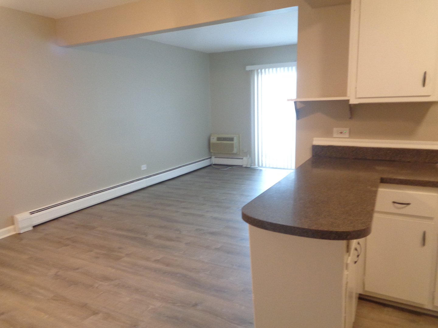 5818 107th Street #8, Chicago Ridge, IL 60415