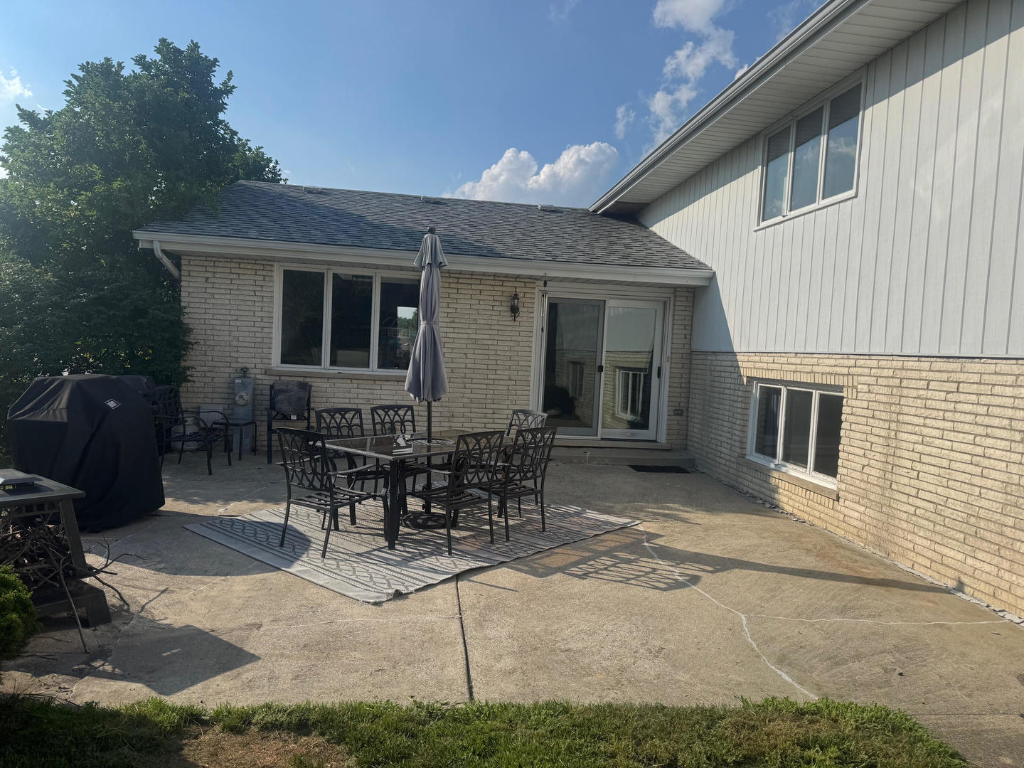 8841 Briarwood Lane, Orland Park, IL 60462