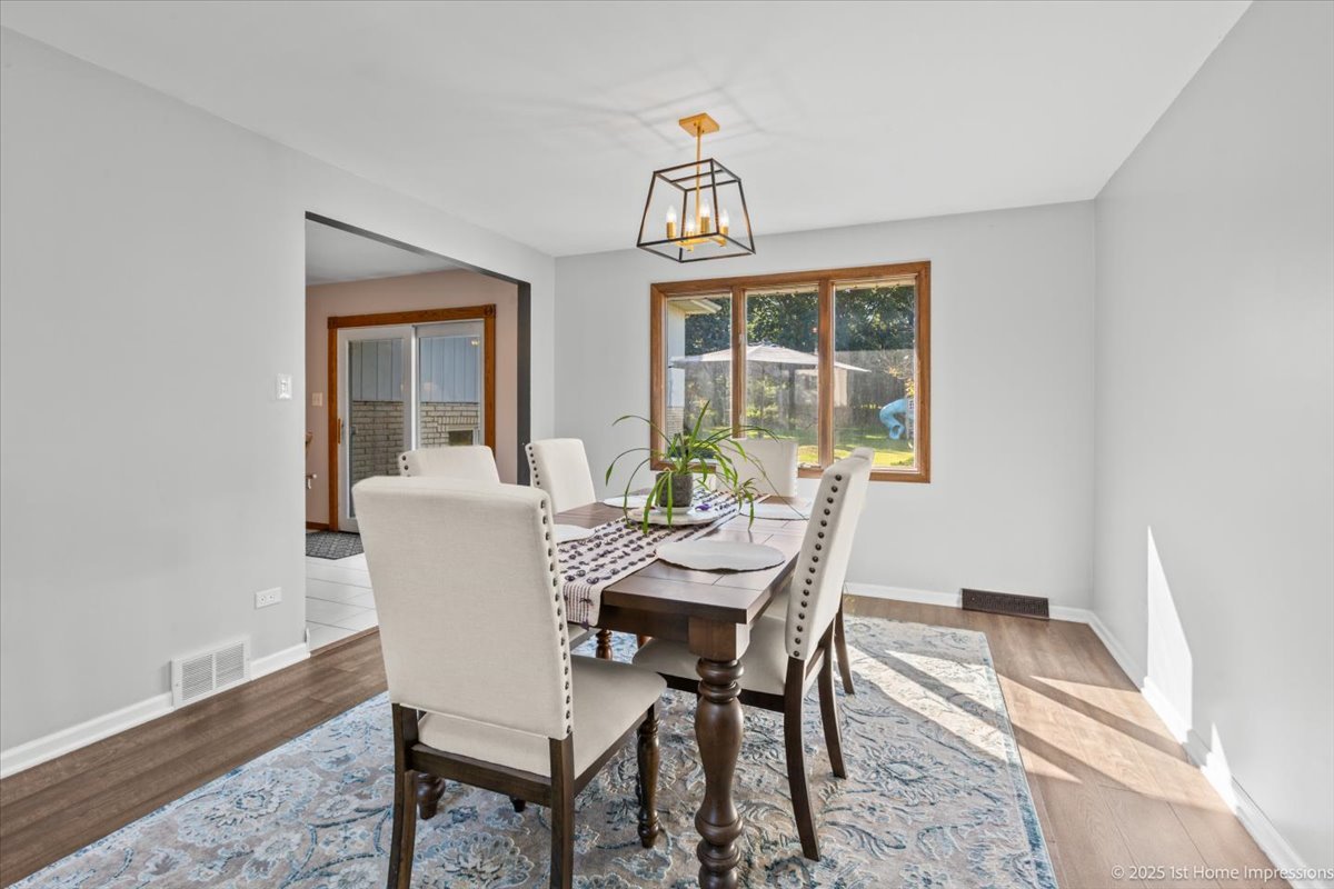 8841 Briarwood Lane, Orland Park, IL 60462