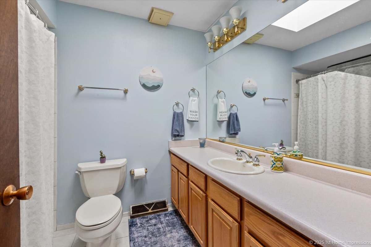 8841 Briarwood Lane, Orland Park, IL 60462