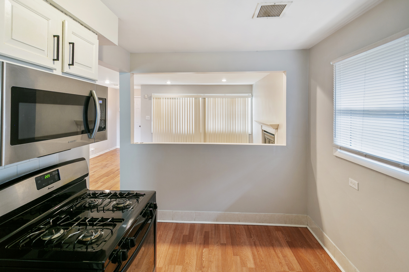 12138 S Elizabeth Street, Chicago, IL 60643