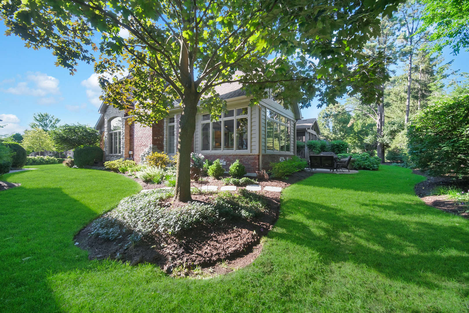 5617 Durand Drive #5617, Downers Grove, IL 60516