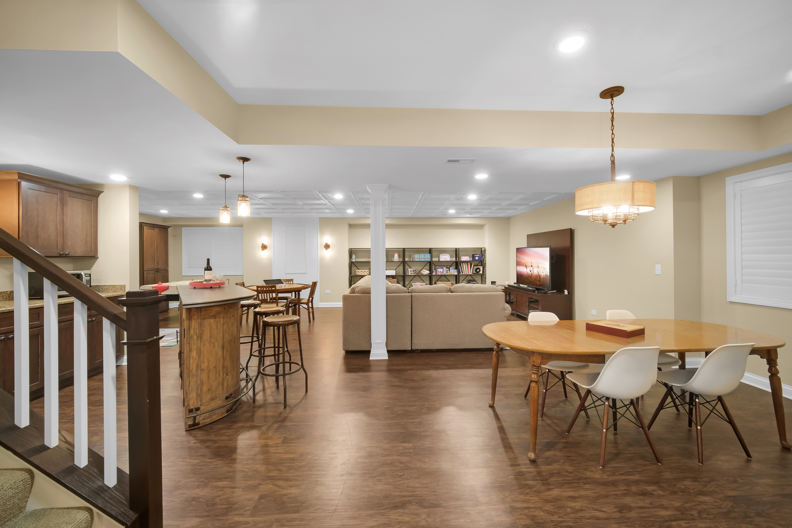 5617 Durand Drive #5617, Downers Grove, IL 60516