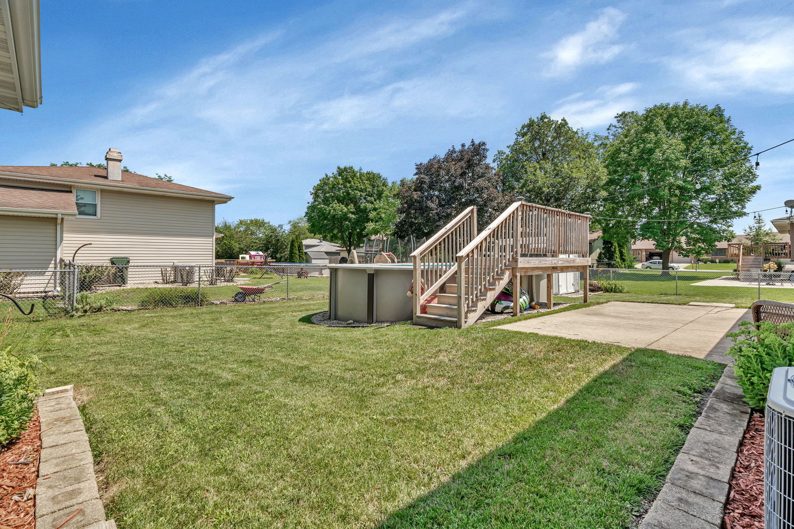 220 Shabbona Drive, Minooka, IL 60447