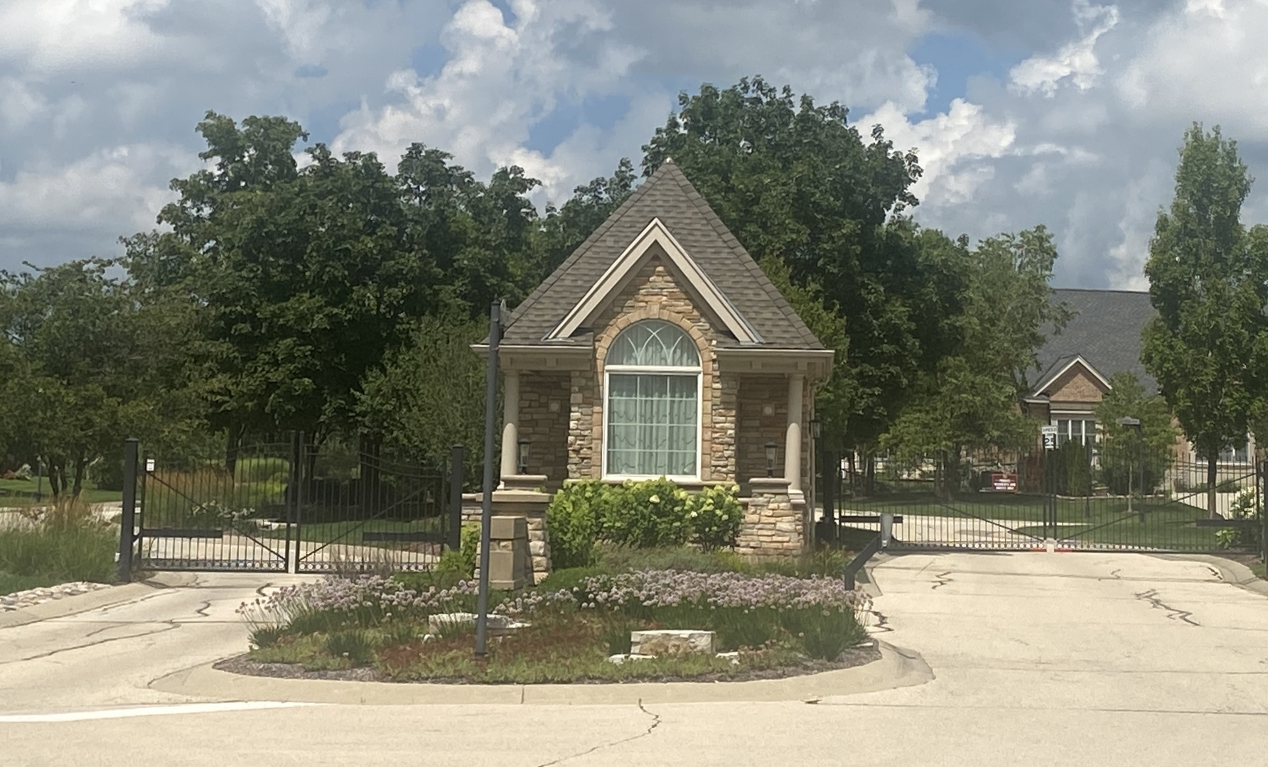20 Bighorn Court, South Barrington, IL 60010
