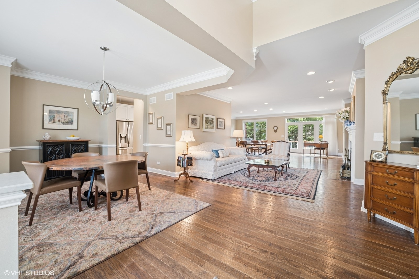20 Bighorn Court, South Barrington, IL 60010