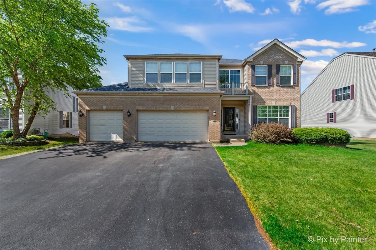 10880 Potomac Drive, Huntley, IL 60142