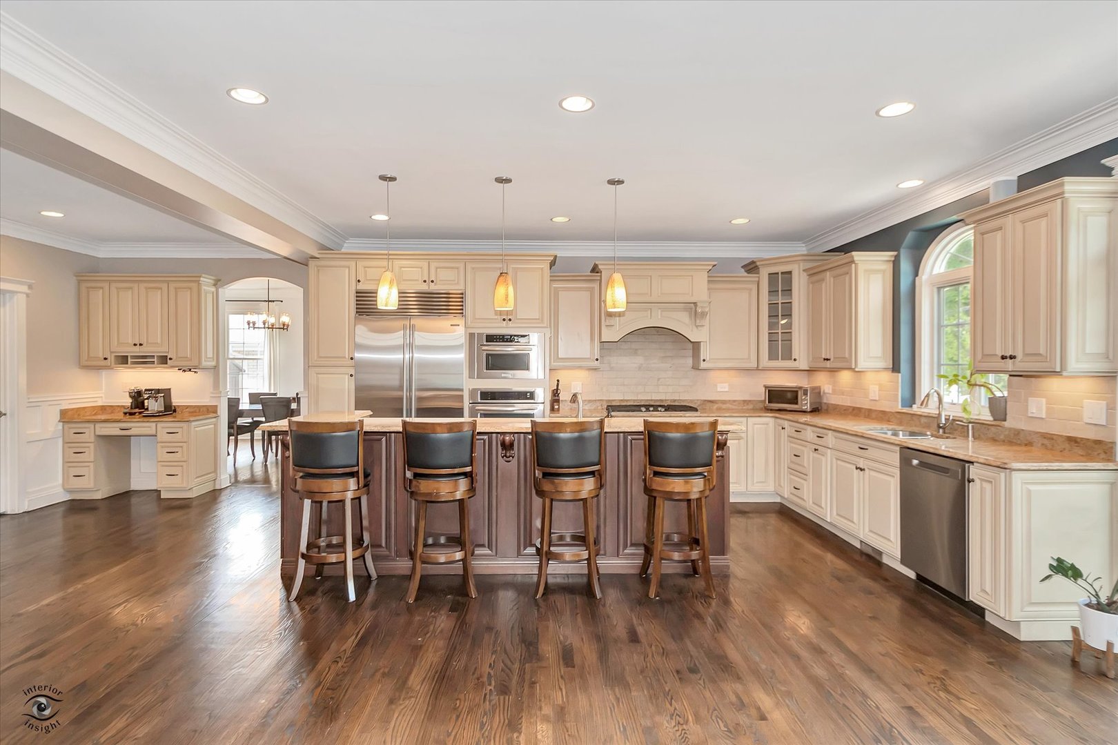 10308 S Keeler Avenue, Oak Lawn, IL 60453