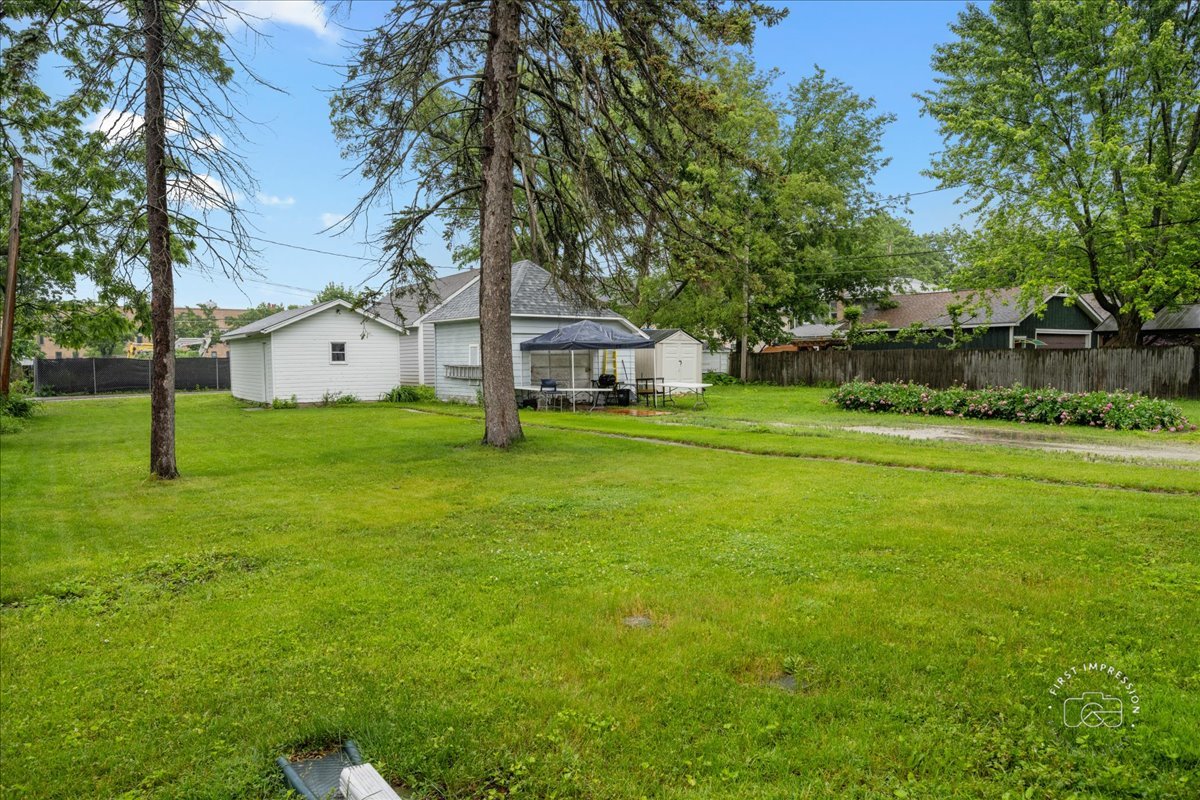 311 North Avenue, Naperville, IL 60540
