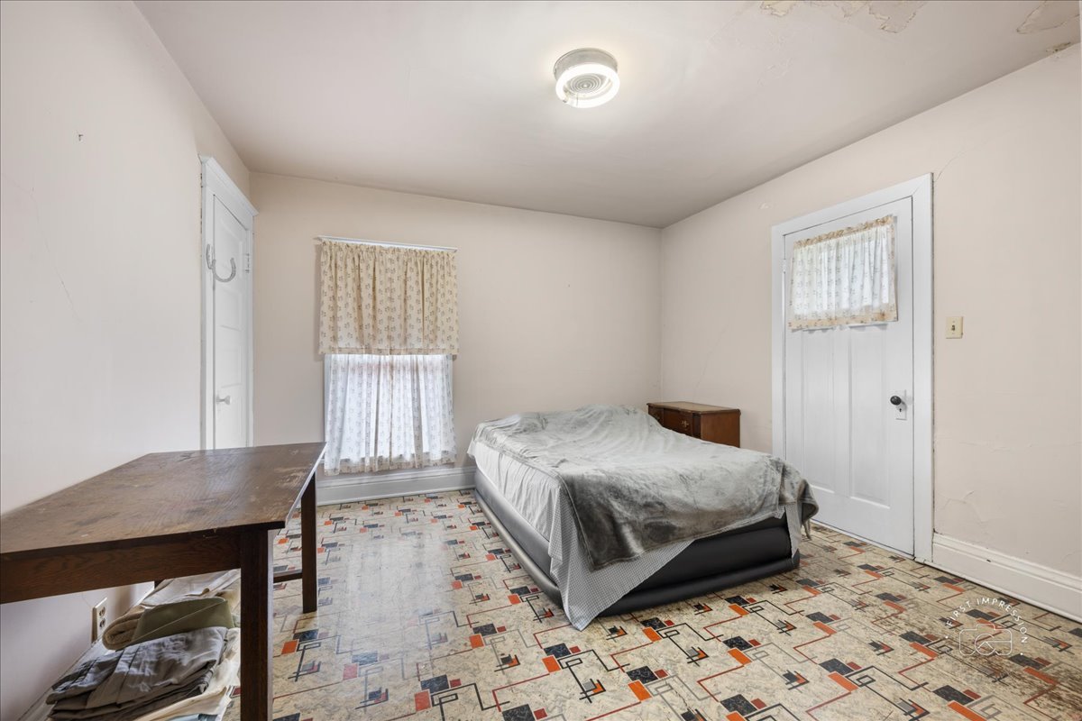 311 North Avenue, Naperville, IL 60540