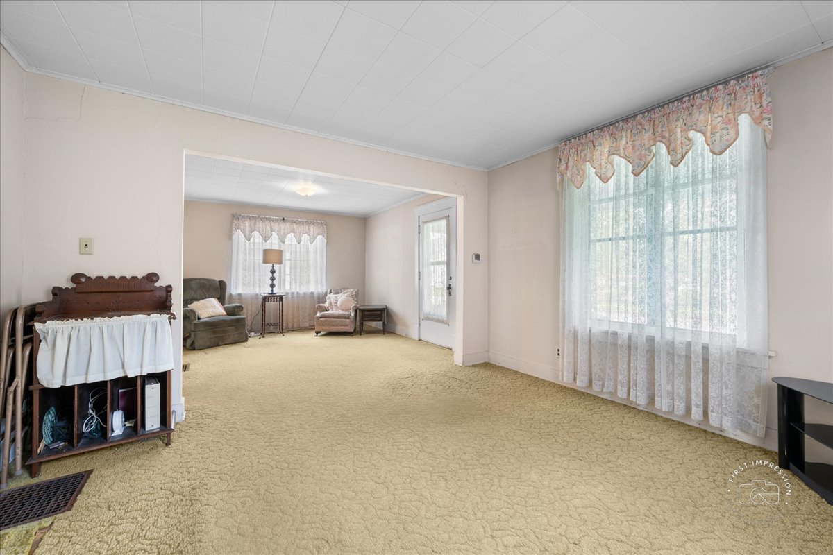 311 North Avenue, Naperville, IL 60540