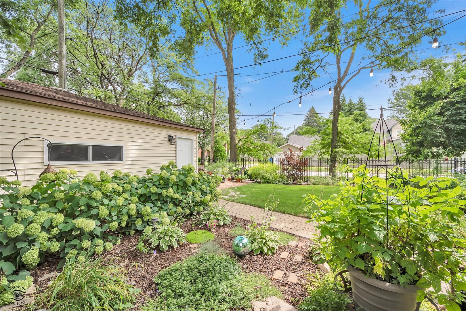1700 W 106th Street, Chicago, IL 60643