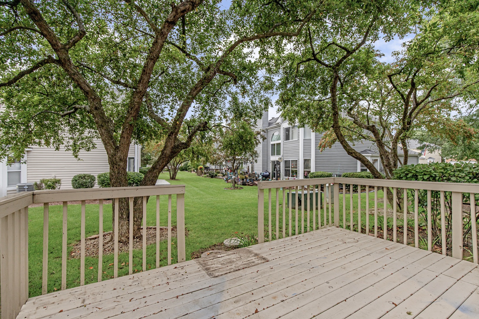 1848 Princeton Court, Gurnee, IL 60031