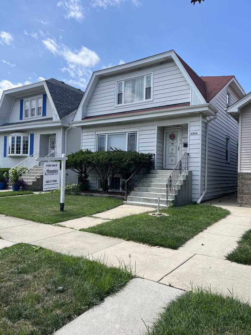 4304 N Oriole Avenue, Norridge, IL 60706