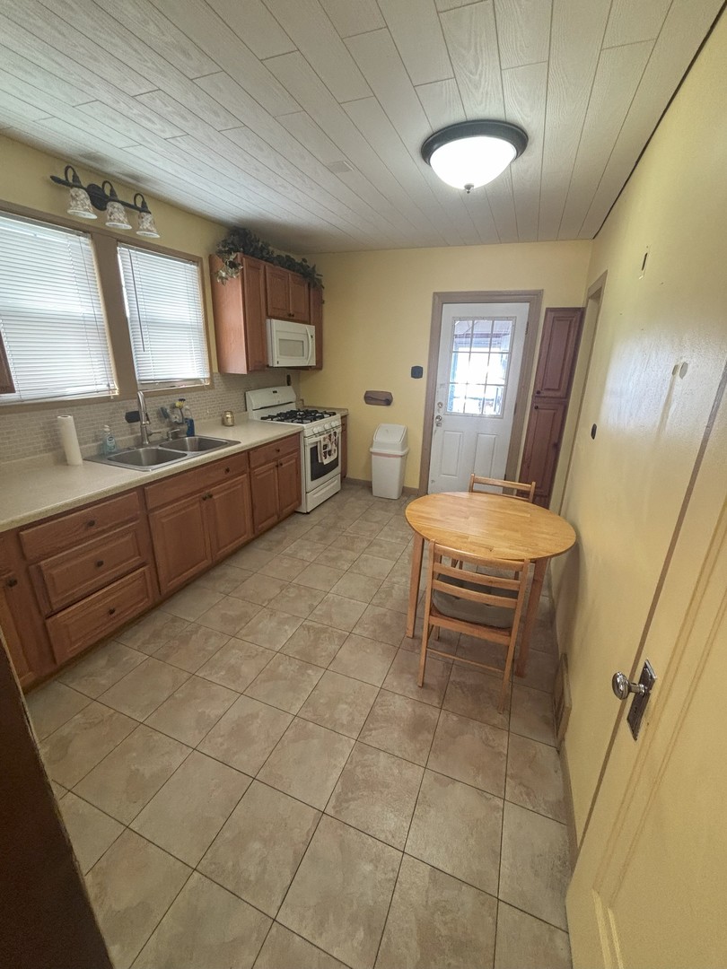 4304 N Oriole Avenue, Norridge, IL 60706