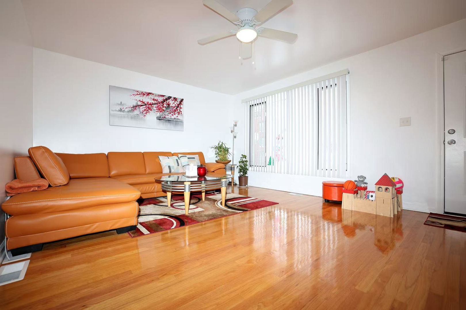 3267 S Hamilton Avenue, Chicago, IL 60608