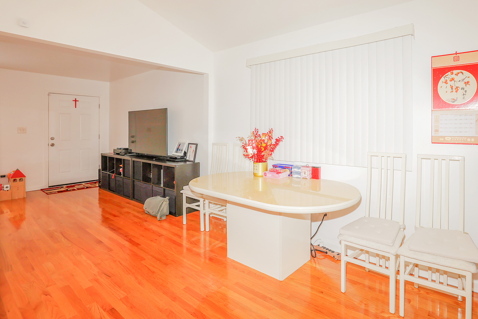 3267 S Hamilton Avenue, Chicago, IL 60608