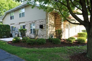 907 ELDERBERRY Circle #111, Naperville, IL 60563