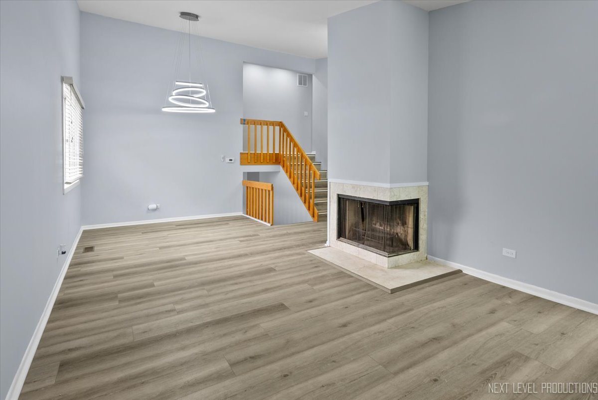 2S467 Cherice Drive, Warrenville, IL 60555