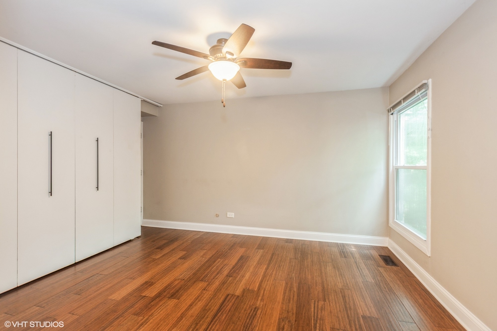 5507 E Lake Drive #101-B, Lisle, IL 60532