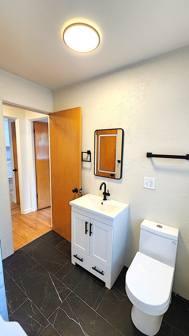 9801 Schiller Boulevard #1N, Franklin Park, IL 60131