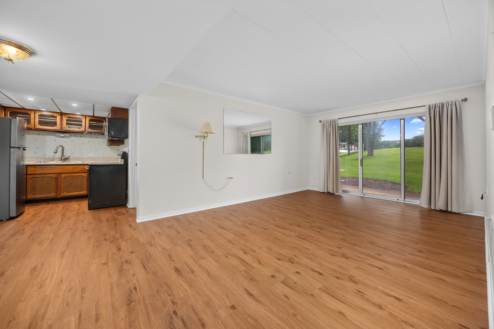5540 Walnut Avenue #26A, Downers Grove, IL 60515