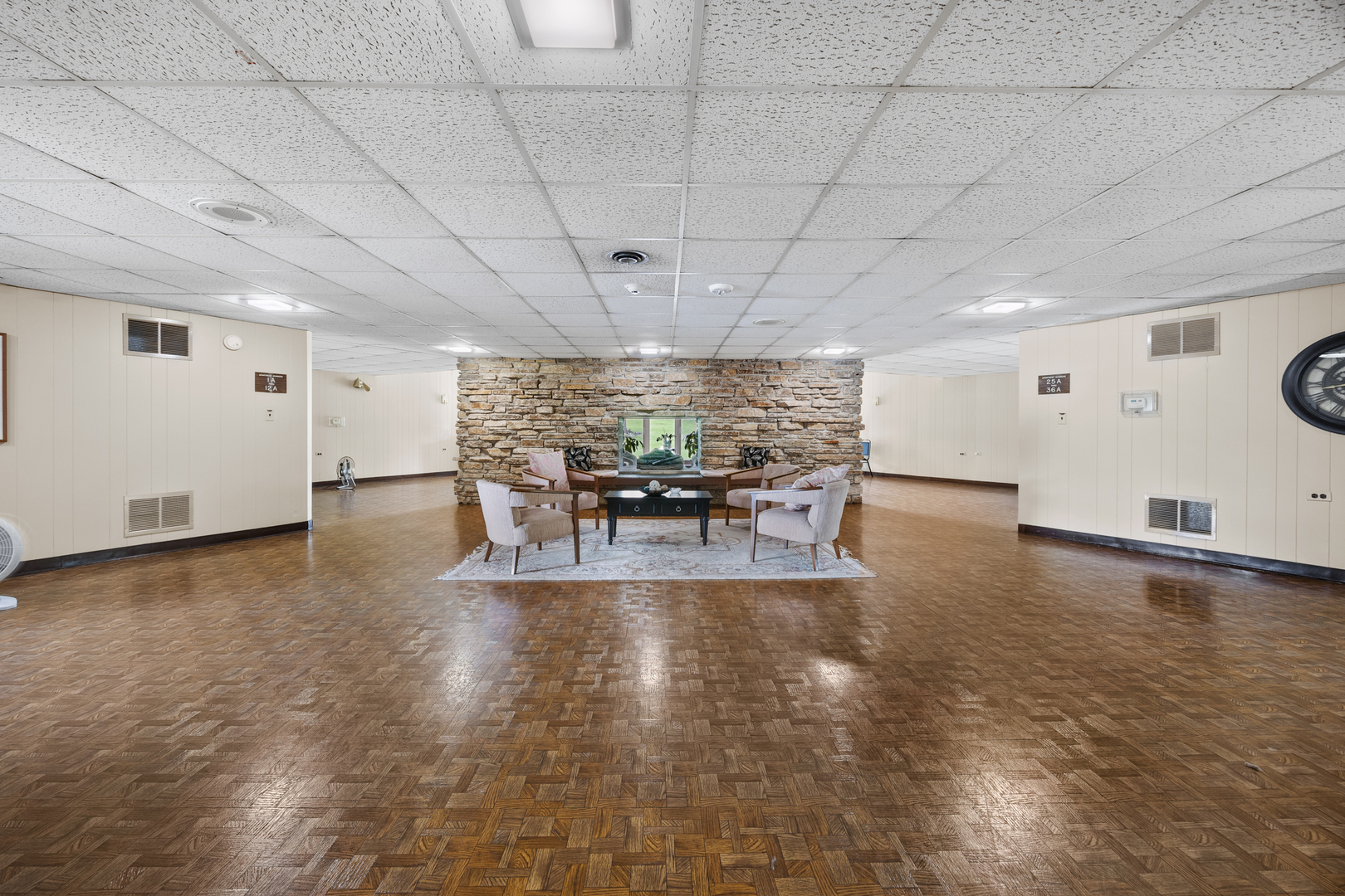 5540 Walnut Avenue #26A, Downers Grove, IL 60515