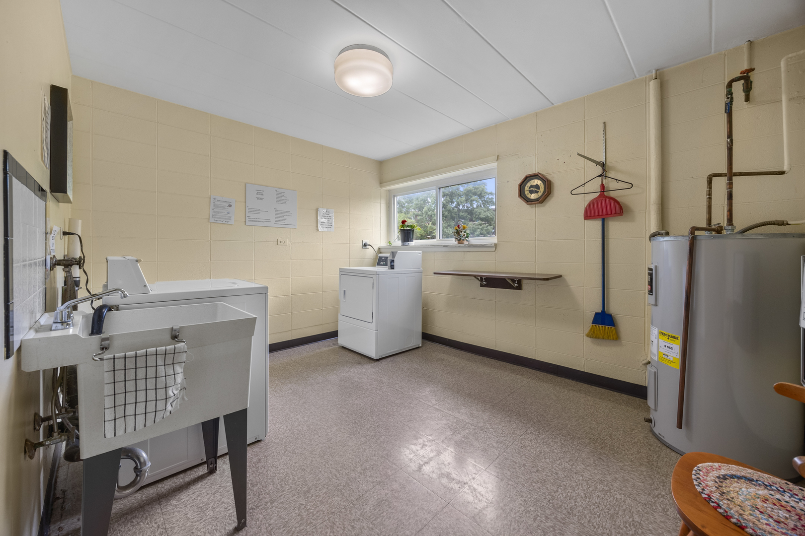 5540 Walnut Avenue #26A, Downers Grove, IL 60515